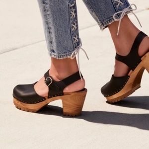 NWOB MIA Abba Clog Sandals Black - Size 39